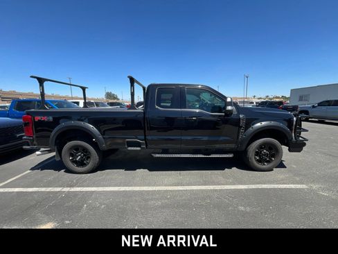 Used 2024 Ford F250 XLT w/ XLT Premium Package AWD/4WD image 4