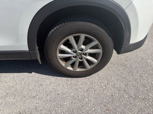 Certified 2023 MAZDA CX-5 AWD 2.5 S w/ Preferred Package image 9