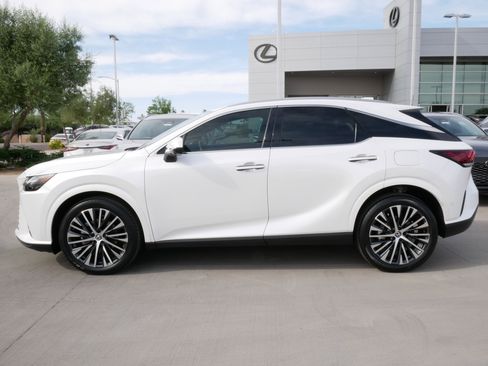 Used 2025 Lexus RX 350 Premium Plus w/ Convenience Package FWD image 3
