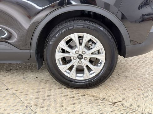 Certified 2023 Ford Escape Active w/ Tech Pack #2 FWD image 11