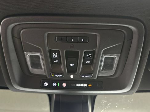 Used 2020 Chevrolet Silverado 2500 LTZ w/ LTZ Plus Package AWD/4WD image 65
