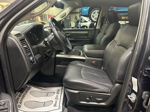 Used 2018 RAM 1500 Sport w/ Convenience Group image 8
