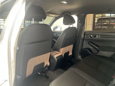 Used 2025 Honda Civic Sport image 11