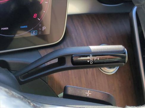 Certified 2025 Mercedes-Benz C 300 Sedan image 13