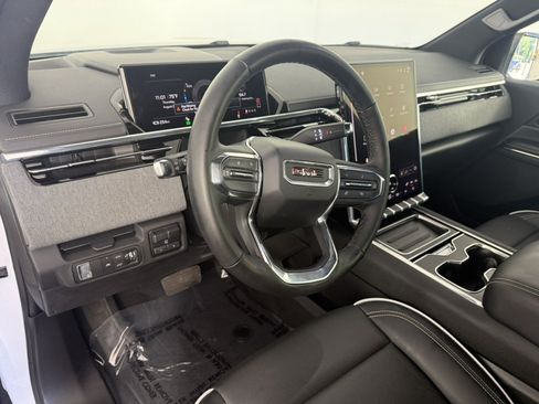 Used 2026 GMC Sierra EV Elevation AWD/4WD image 15