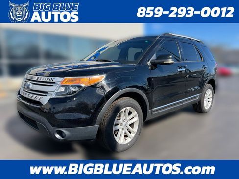 Used 2012 Ford Explorer XLT image 1