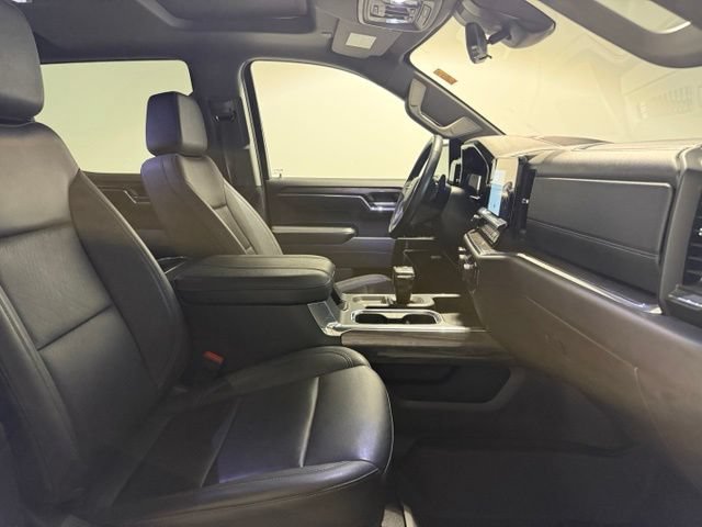 Certified 2024 Chevrolet Silverado 1500 LTZ w/ LTZ Premium Package AWD/4WD image 27