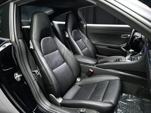 Used 2019 Porsche 911 Carrera RWD image 10