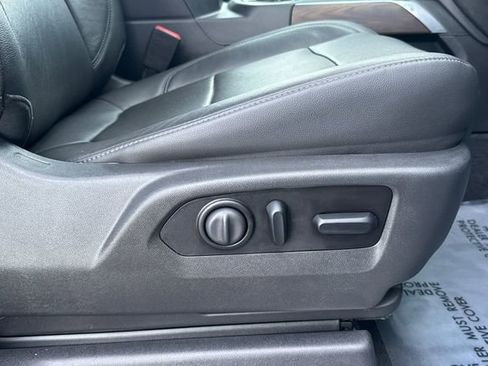 Used 2020 GMC Sierra 2500 SLT w/ SLT Premium Plus Package image 23