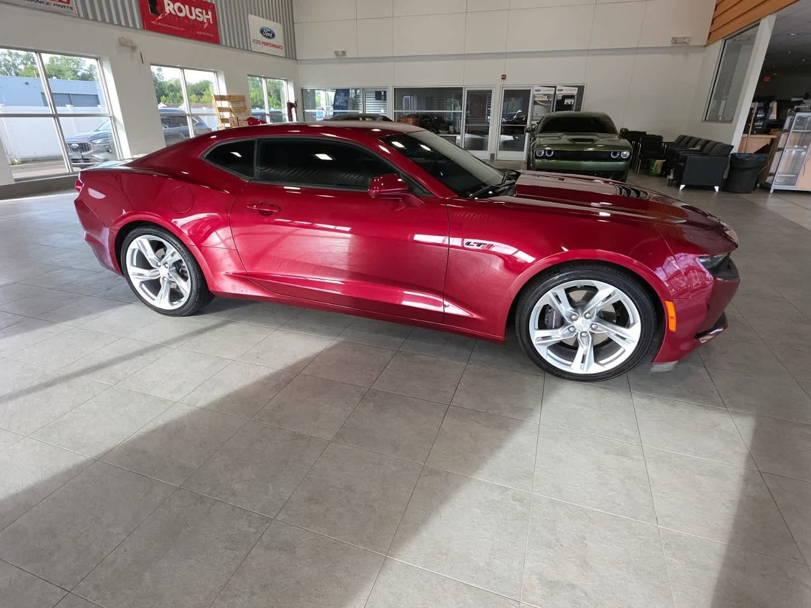 Used 2021 Chevrolet Camaro LT RWD image 5