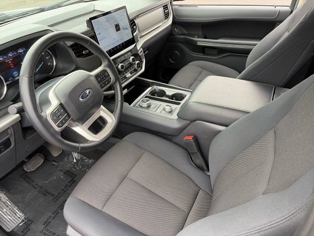 Used 2024 Ford Expedition Max XL AWD/4WD image 18