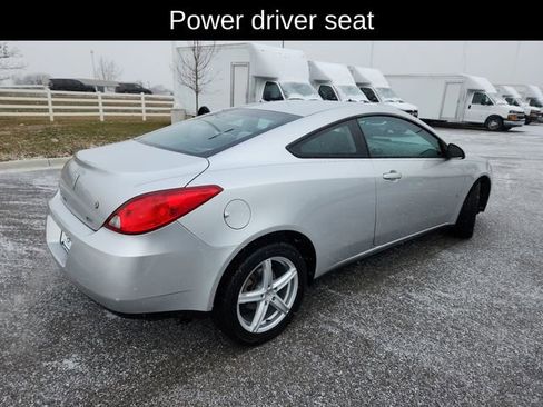 Used 2009 Pontiac G6 GT image 10