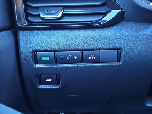 Used 2024 Nissan Sentra SV image 14