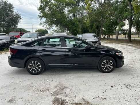 Used 2022 Volkswagen Jetta S FWD image 18