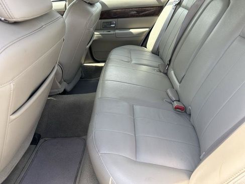 Used 2010 Mercury Grand Marquis LS RWD image 14