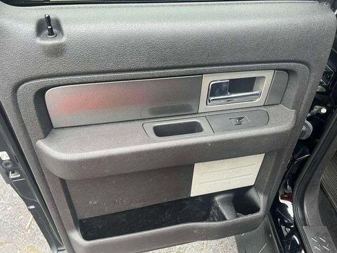 Used 2011 Ford F150 Raptor w/ Raptor Luxury Pkg image 9