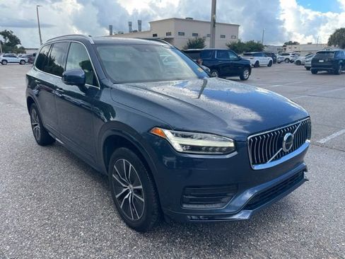 Used 2020 Volvo XC90 T6 Momentum AWD/4WD image 1