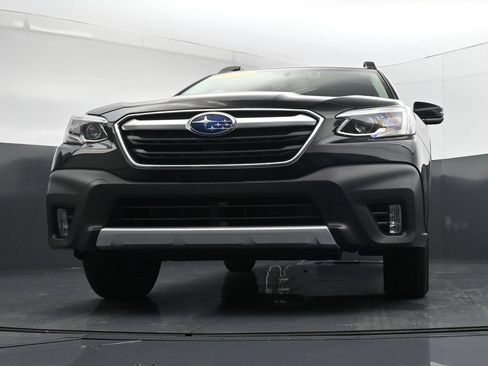 Used 2020 Subaru Outback Limited AWD/4WD image 36