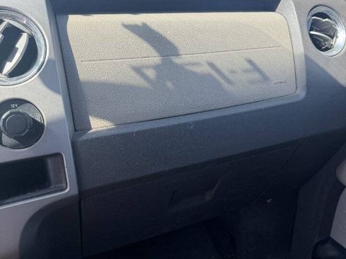 Used 2010 Ford F150 XLT AWD/4WD image 11