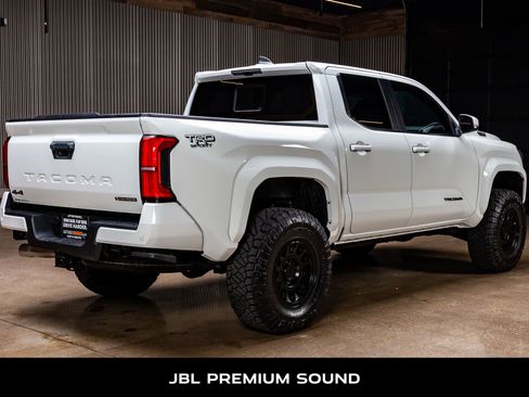 Used 2024 Toyota Tacoma TRD Sport image 10