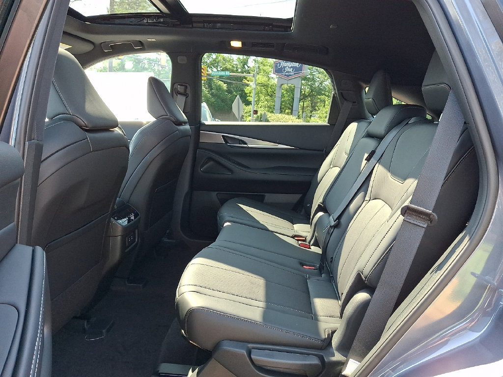 New 2027 INFINITI QX65 Luxe w/ Cargo Package AWD/4WD image 6