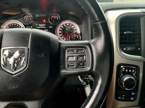 Used 2018 RAM 1500 Outdoorsman AWD/4WD image 23