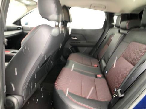 Certified 2025 Nissan Kicks SR w/ Interior Electronics Package image 21