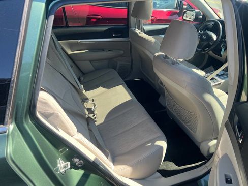 Used 2013 Subaru Outback 2.5i Premium image 9