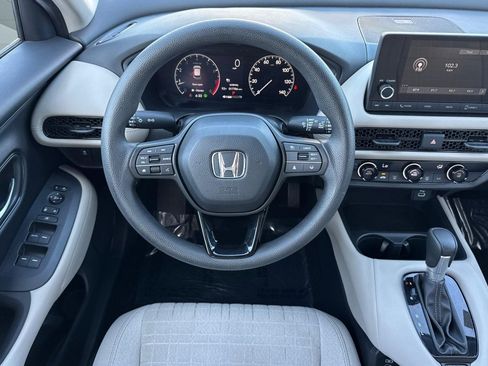 Used 2024 Honda HR-V LX image 30