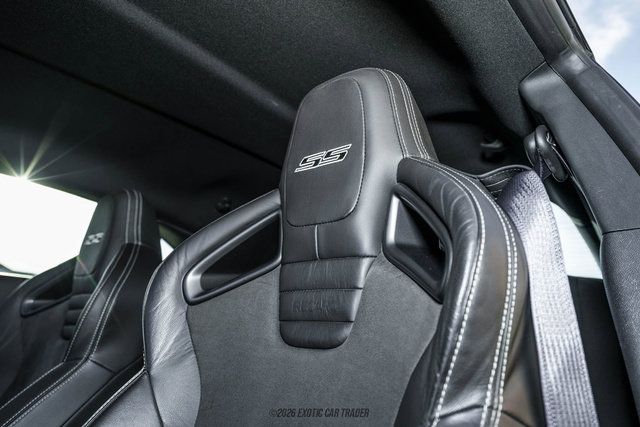 Used 2015 Chevrolet Camaro SS w/ SS Performance Package RWD image 37