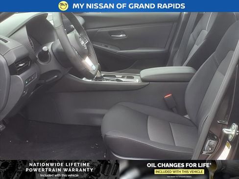 New 2025 Nissan Sentra SV w/ All-Weather Package image 10