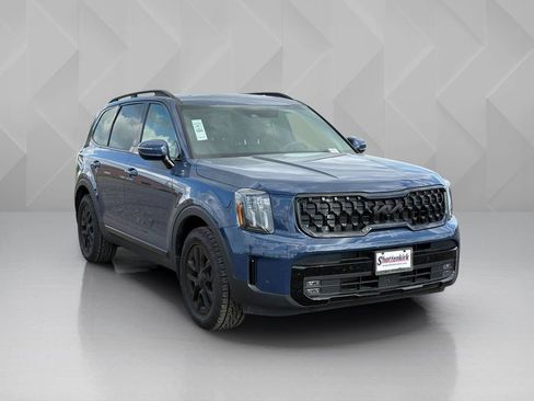 Certified 2025 Kia Telluride SX Prestige X-Pro AWD/4WD image 3