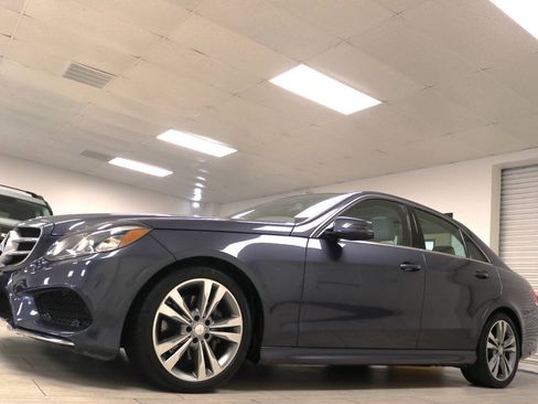 Used 2015 Mercedes-Benz E 350 Sedan image 10