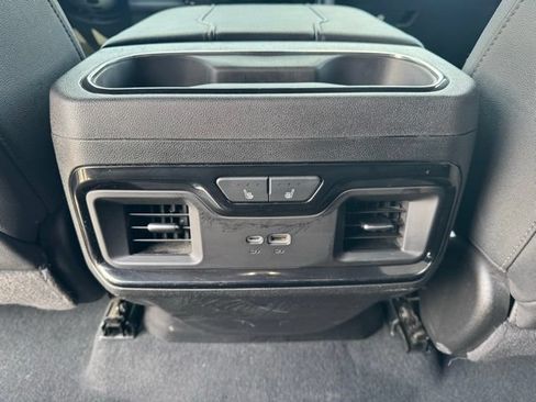 Certified 2024 GMC Sierra 1500 AT4 w/ AT4 Preferred Package AWD/4WD image 9