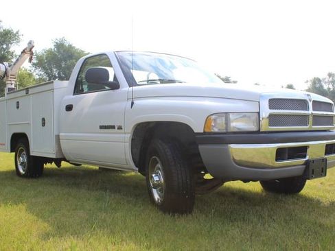 Used 2001 Dodge Ram 2500 Truck 2WD Regular Cab image 10