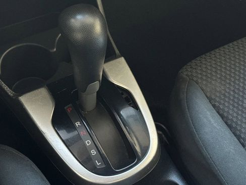 Used 2020 Honda Fit LX image 16