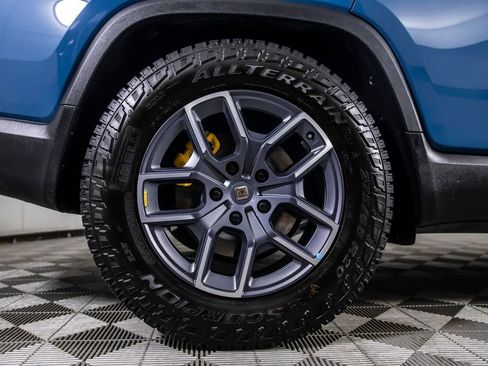 Used 2023 Rivian R1T Adventure image 32