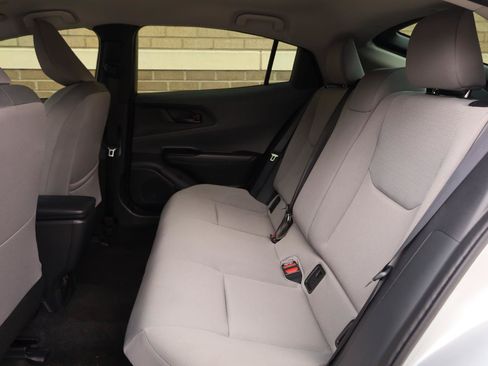 Used 2024 Toyota Prius LE FWD image 21