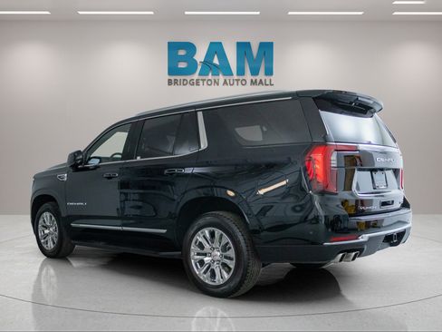 Used 2025 GMC Yukon Denali AWD/4WD image 5