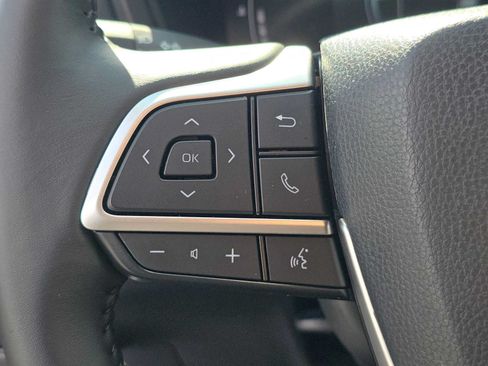Used 2026 Toyota Grand Highlander FWD image 30