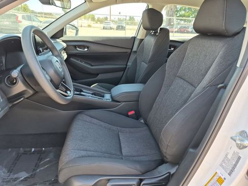 Used 2025 Honda Accord LX image 15