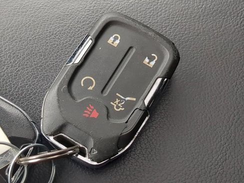 Used 2017 GMC Acadia Denali w/ Technology Package image 30