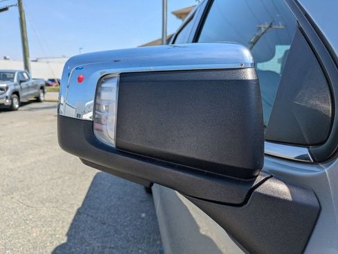 Used 2023 Chevrolet Silverado 1500 LTZ AWD/4WD image 13
