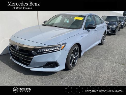 Used 2022 Honda Accord Sport image 1