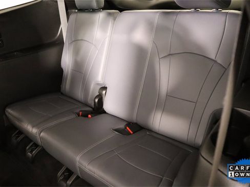 Used 2023 Buick Enclave Premium image 14
