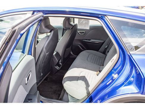 Used 2025 Kia K4 EX FWD image 16