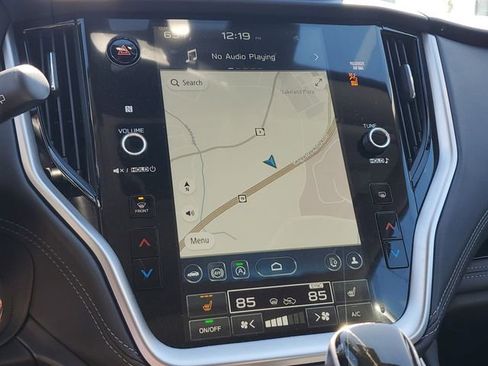 Certified 2025 Subaru Outback Limited image 28