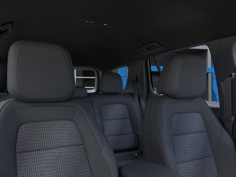New 2027 Chevrolet Equinox LT w/ LPO, Floor Liner Package FWD image 24