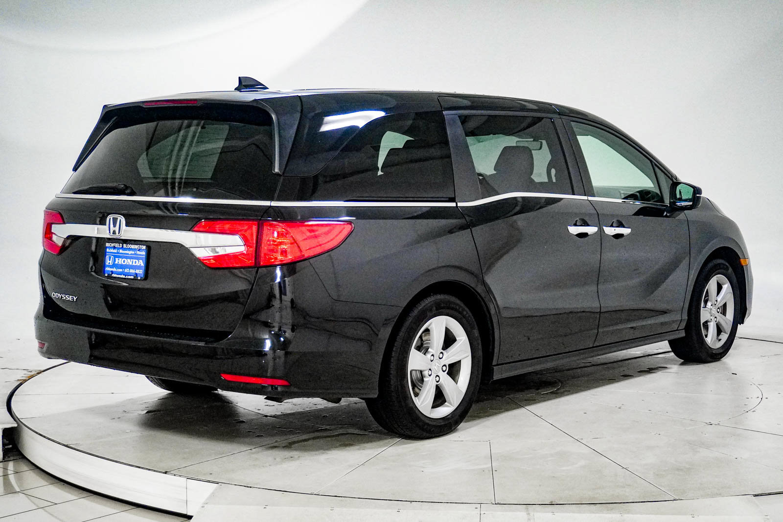 Used 2018 Honda Odyssey EX-L image 12