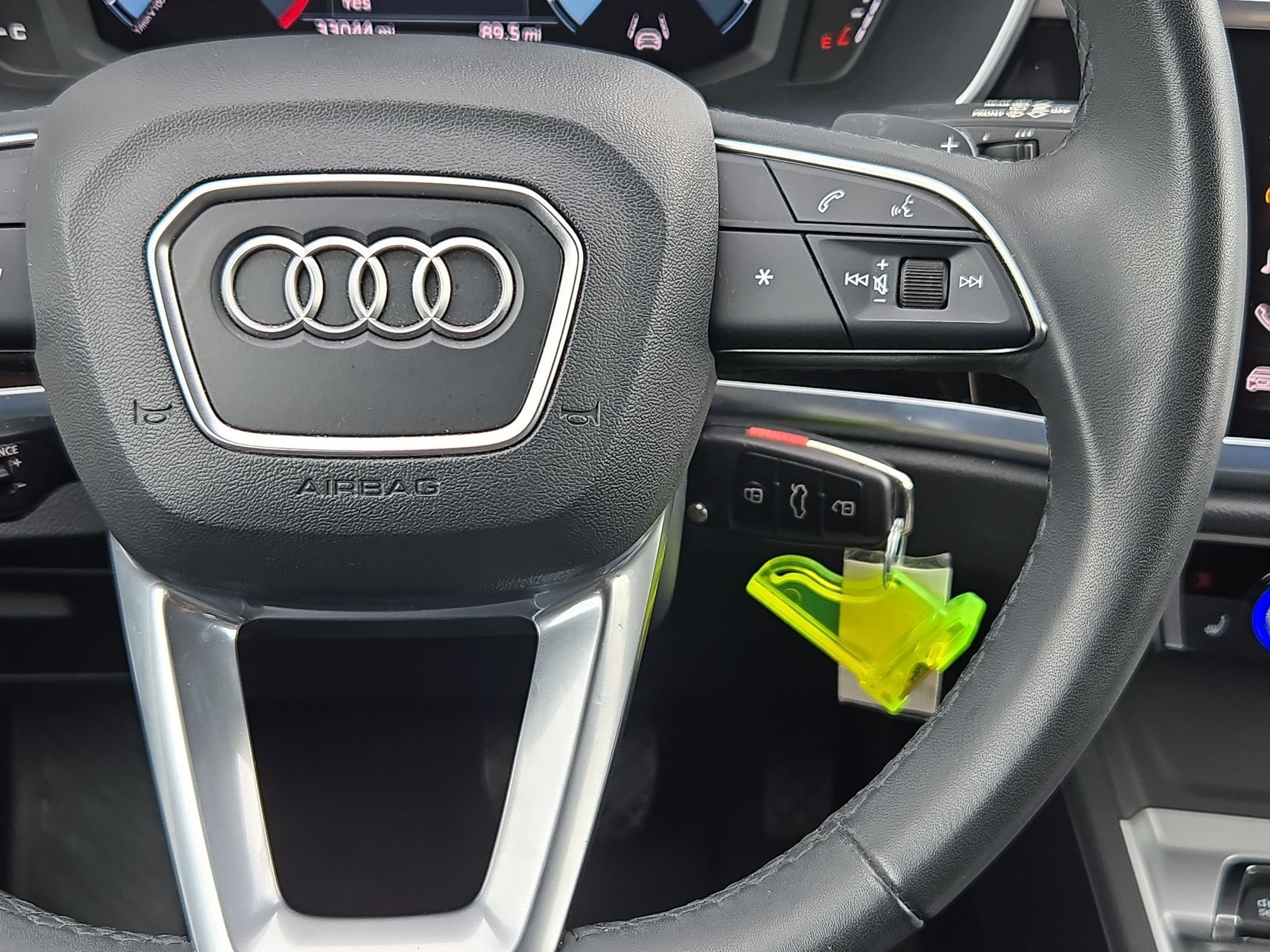 Used 2025 Audi Q3 2.0T Premium AWD/4WD image 22
